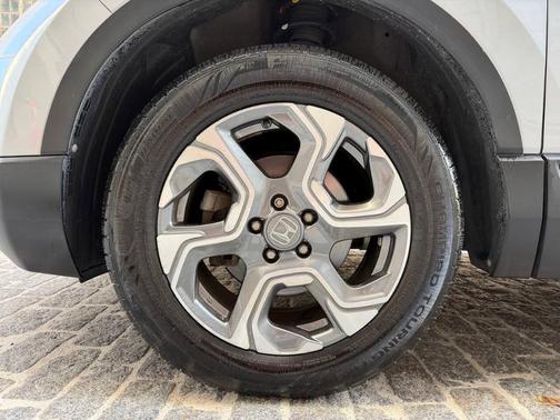 Lunar Silver Metallic 2017 Honda CR-V EX