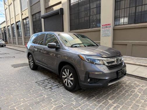 Modern Steel Metallic 2021 Honda Pilot EX-L