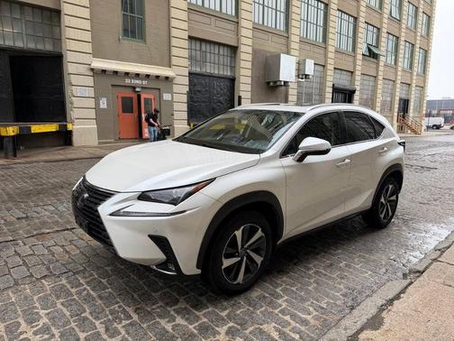 Eminent White Pearl 2018 Lexus NX 300 Base