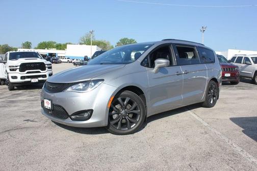 2019 Chrysler Pacifica Limited