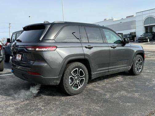 2023 Jeep Grand Cherokee 4xe Trailhawk