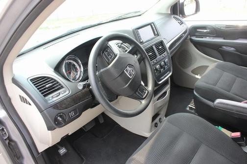2020 Dodge Grand Caravan SE
