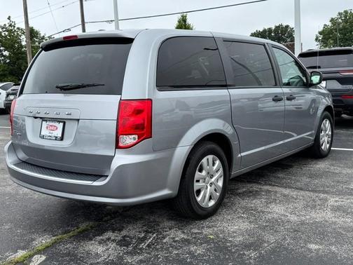 2020 Dodge Grand Caravan SE