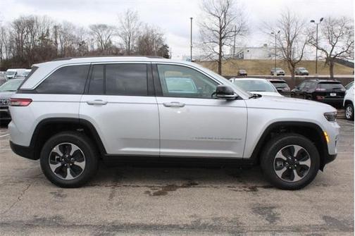 2023 Jeep Grand Cherokee 4xe Base