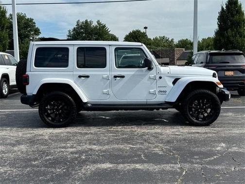 2022 Jeep Wrangler Unlimited 4xe Sahara