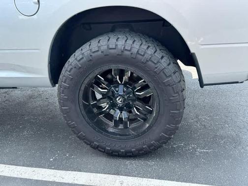 2019 RAM 1500 Classic SLT
