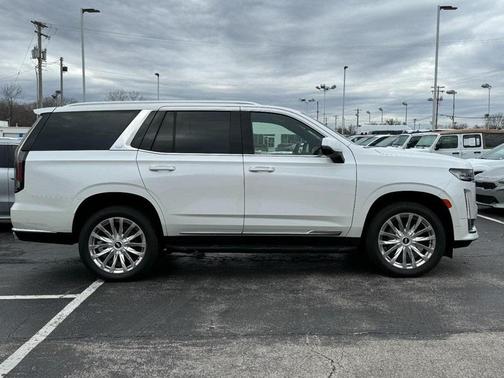 2022 Cadillac Escalade Premium Luxury