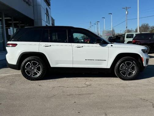 2023 Jeep Grand Cherokee 4xe Trailhawk