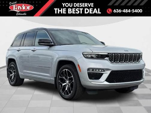2022 Jeep Grand Cherokee Summit