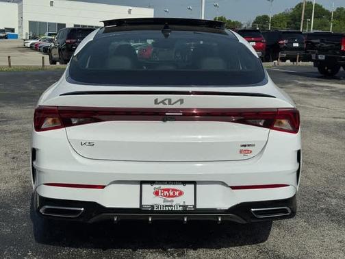 2023 Kia K5 GT-Line
