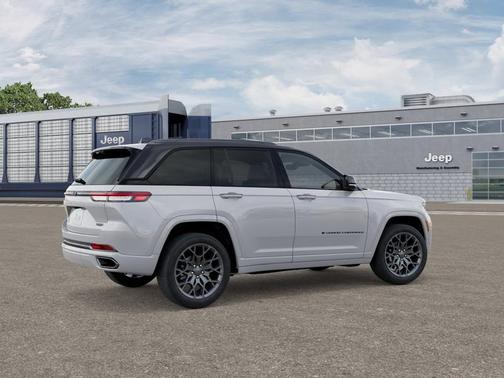 2025 Jeep Grand Cherokee Summit