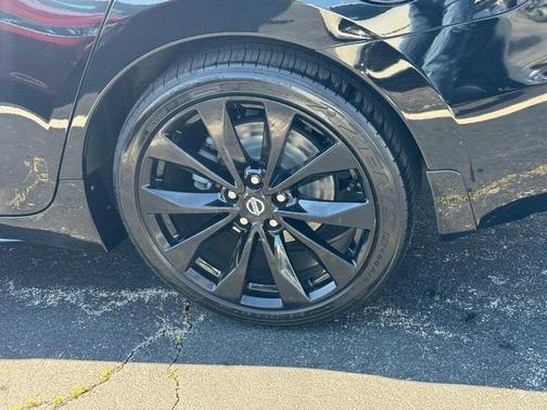 2019 Nissan Maxima 3.5 SR