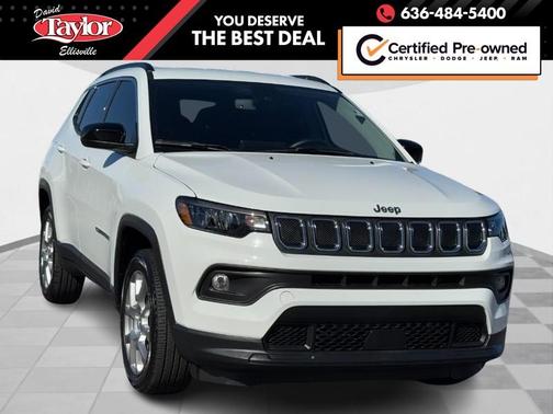 2022 Jeep Compass Latitude Lux