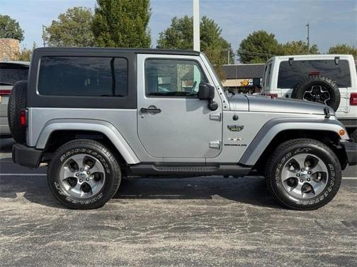 2016 Jeep Wrangler Sahara