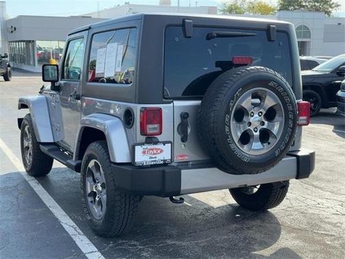 2016 Jeep Wrangler Sahara