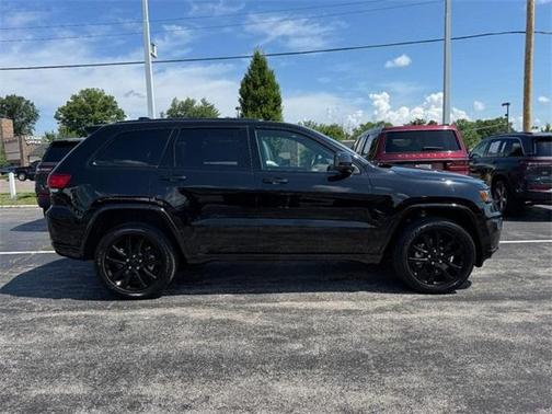 2021 Jeep Grand Cherokee Laredo X