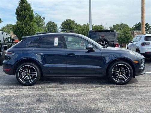 2019 Porsche Macan Base