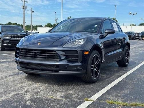 2019 Porsche Macan Base