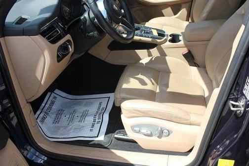 2019 Porsche Macan Base