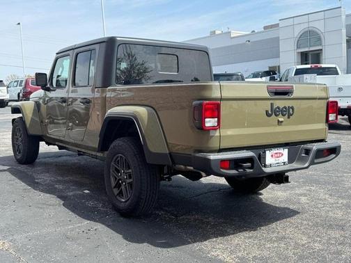 2025 Jeep Gladiator Sport