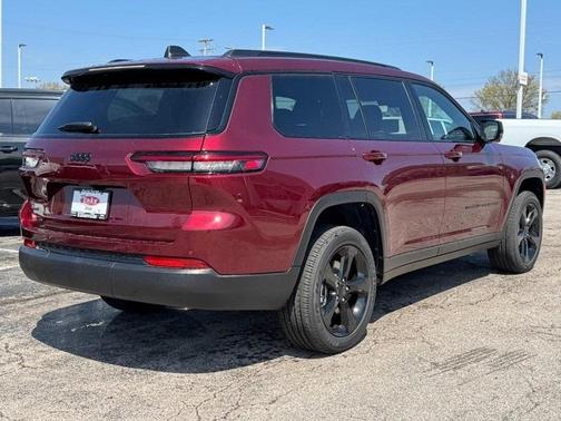 2025 Jeep Grand Cherokee L Laredo