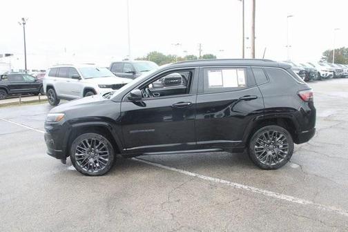 2022 Jeep Compass Altitude