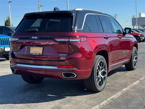 2022 Jeep Grand Cherokee 4xe Summit