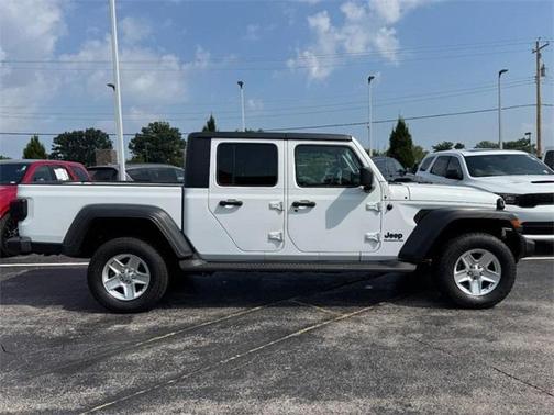 2020 Jeep Gladiator Sport