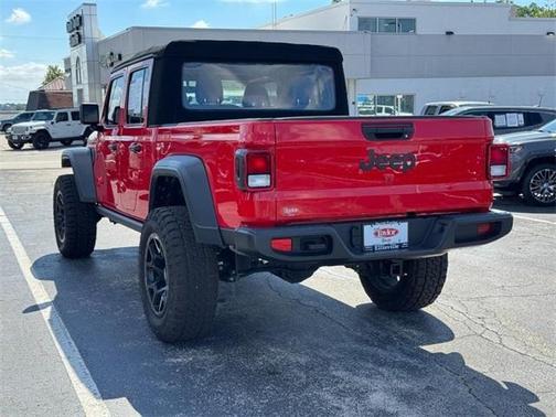 2024 Jeep Gladiator Sport