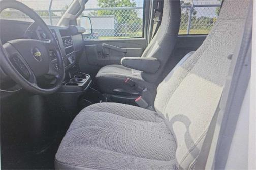 2020 Chevrolet Express 3500 LT