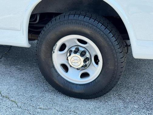 2020 Chevrolet Express 3500 LT
