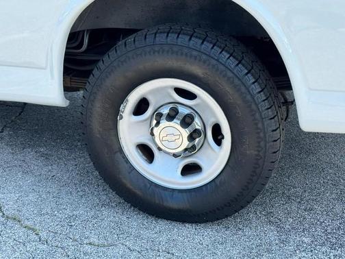 2020 Chevrolet Express 3500 LT