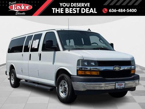 2020 Chevrolet Express 3500 LT