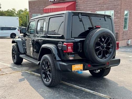 2022 Jeep Wrangler Unlimited 4xe Sahara