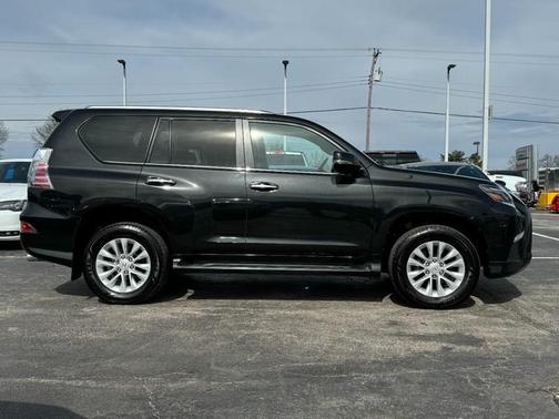2023 Lexus GX 460 Base