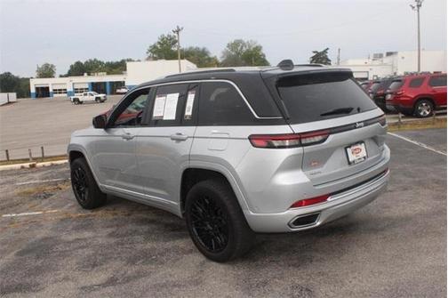 2024 Jeep Grand Cherokee Summit