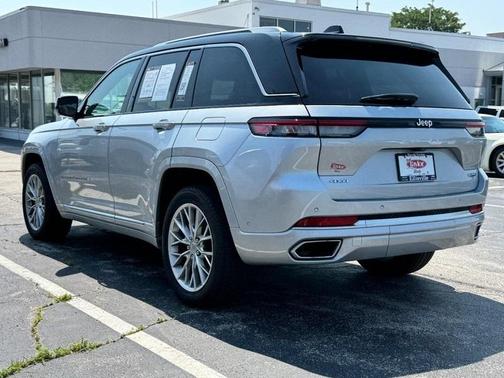 2024 Jeep Grand Cherokee Summit