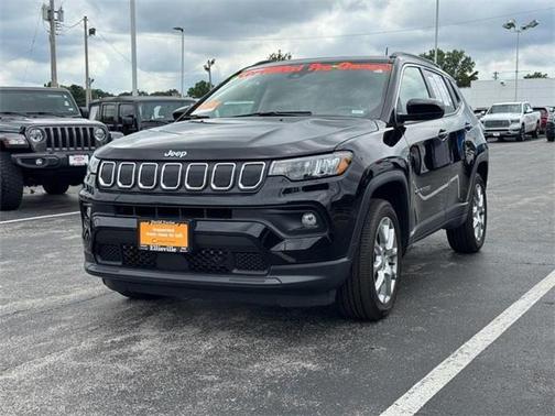 2022 Jeep Compass Latitude Lux