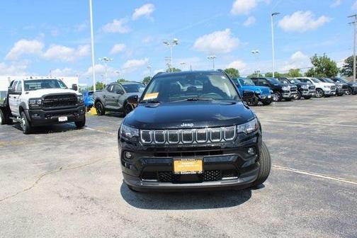 2022 Jeep Compass Latitude Lux