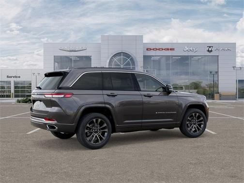 2025 Jeep Grand Cherokee Overland