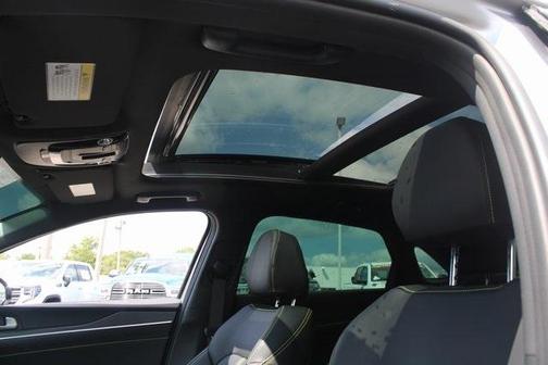 2025 Kia K5 GT