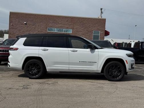 2025 Jeep Grand Cherokee L Summit