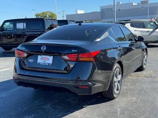 2021 Nissan Altima 2.5 SV