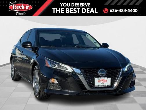 2021 Nissan Altima 2.5 SV