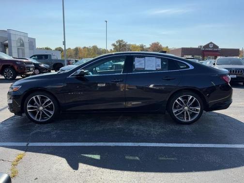 2022 Chevrolet Malibu LT