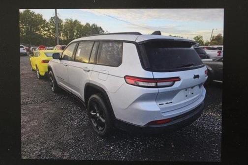 2023 Jeep Grand Cherokee L Laredo