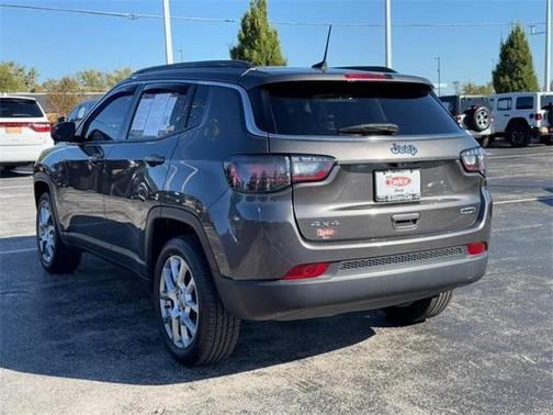 2022 Jeep Compass Latitude Lux