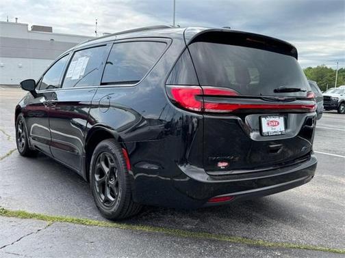 2021 Chrysler Pacifica Hybrid Limited