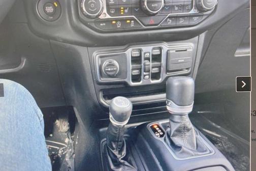 2021 Jeep Wrangler Unlimited Sahara Altitude