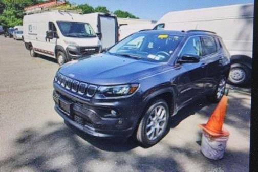 2022 Jeep Compass Latitude Lux